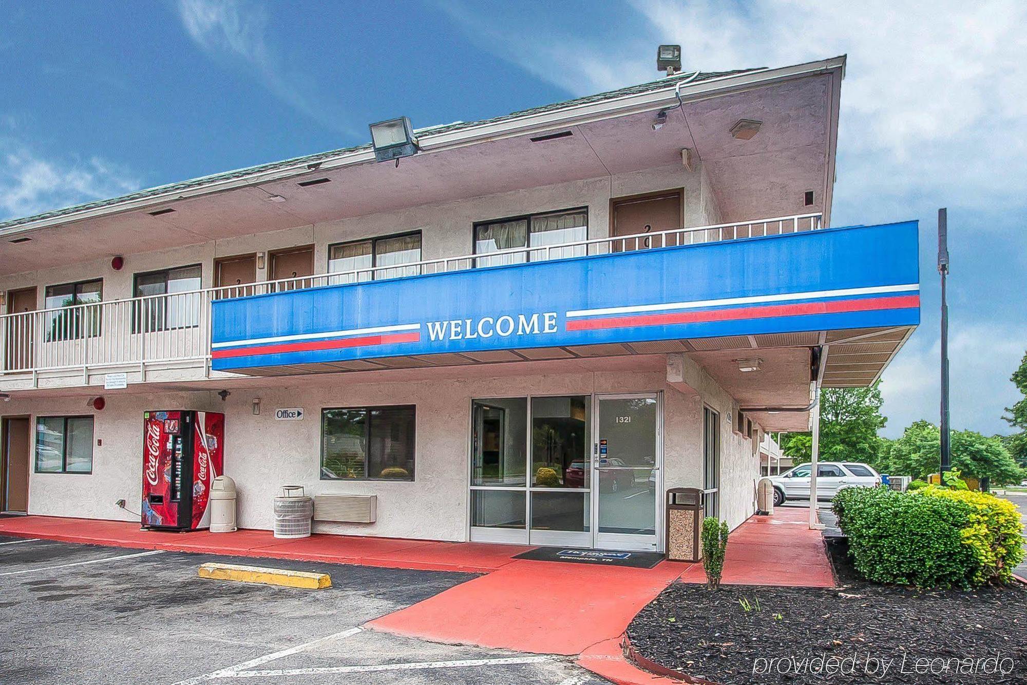 Rodeway Inn Мемфис Екстериор снимка
