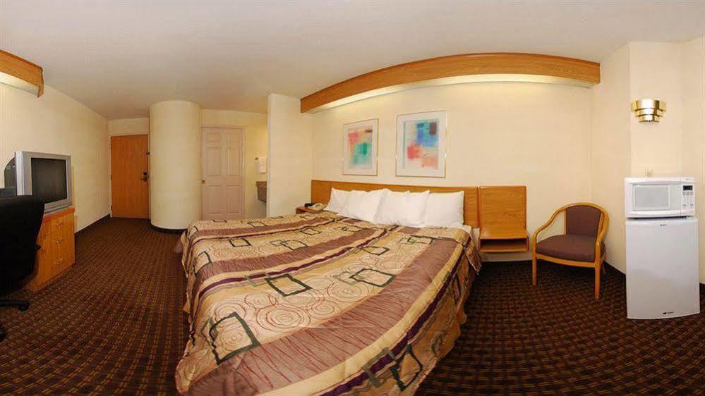 Rodeway Inn Мемфис Екстериор снимка