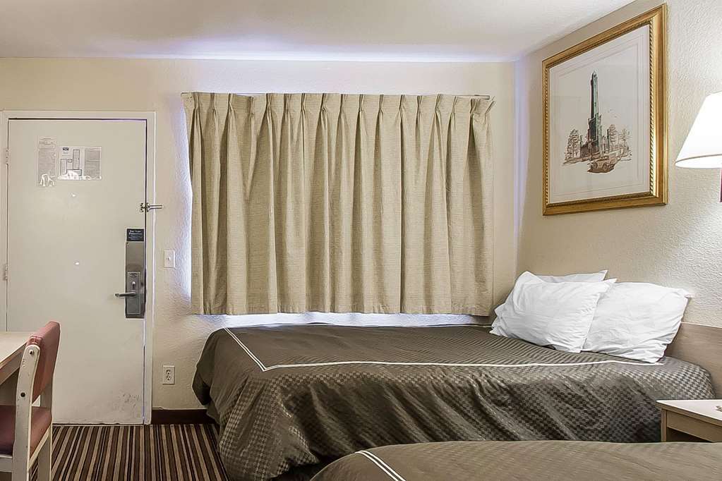 Rodeway Inn Мемфис Стая снимка